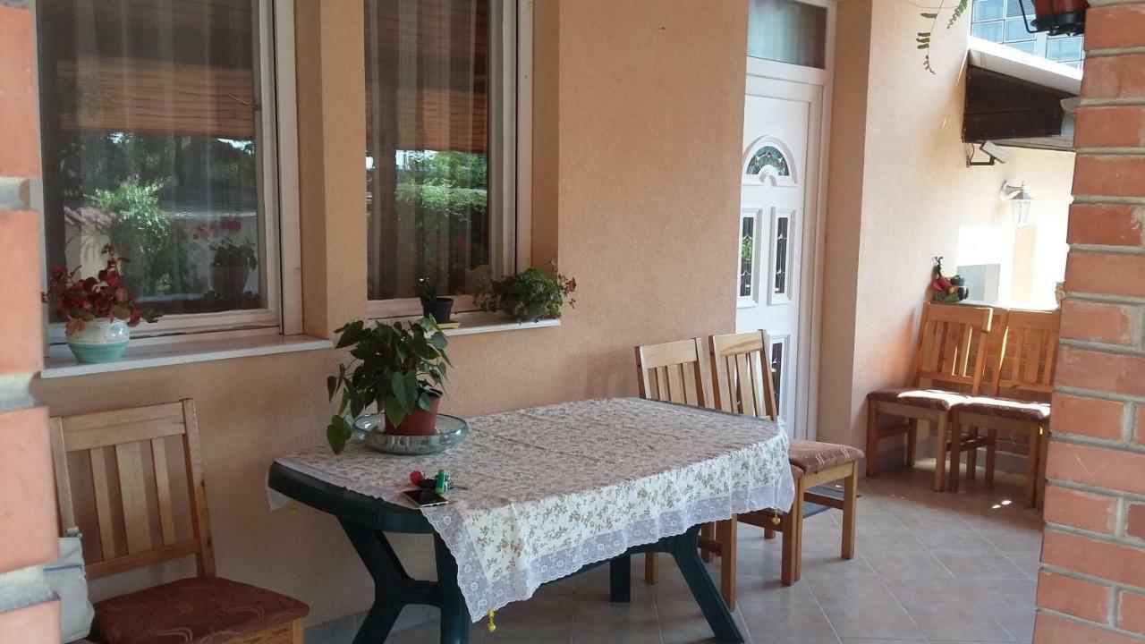Pal Utcai Apartman มิชโคลซ์ ภายนอก รูปภาพ